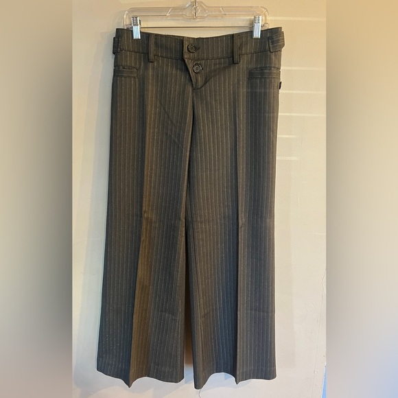 BEBE Women’s Dark Gray Pinstripe Wide Leg Dress Pants Size 10 - Picture 1 of 4